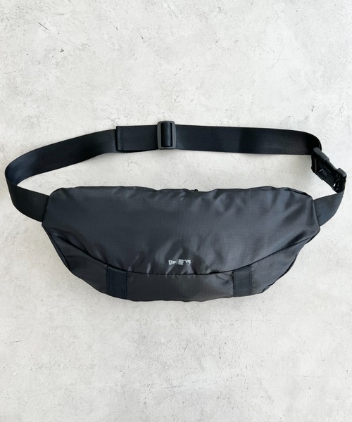 NEW ERA（ニューエラ）の「NEW ERA (ニューエラ)/MLB WAIST BAG/軽量 ロゴプリント ボディバッグ ウエストバッグ ウエストポーチ ヒップサック（ボディバッグ/ウエストポーチ・レディース・ブラック・FREE）」の17枚目の写真