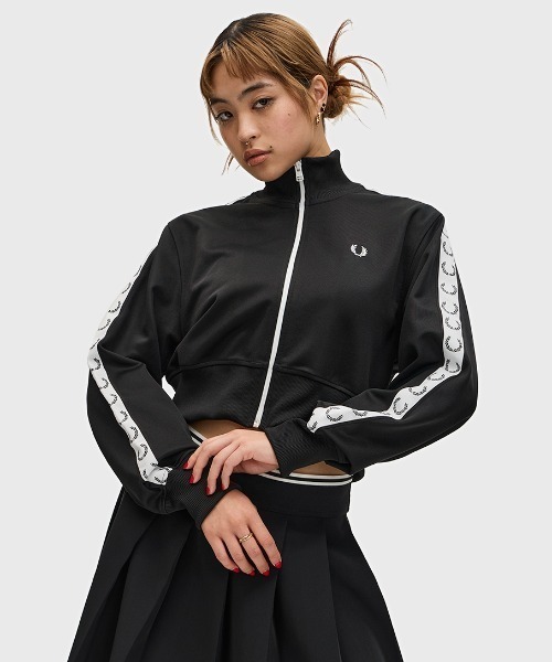 FRED PERRY クロップドテープドトラックジャケット FRED PERRY フレッドペリー テープド・トラックジャケット J4620