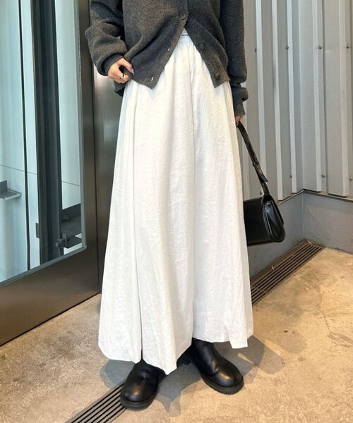 mystic（ミスティック）の「【2サイズ展開 / オールシーズン着られる】バルーンロングスカート（スカート・レディース・ブラック/オフホワイト・1/2）」の3枚目の写真