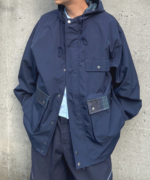 MandO(Auntie Rosa)(エムオー)の「ポイントチェックナイロンフーディジャケット(ブルゾン・メンズ・ネイビー/ブラック・LARGE/MEDIUM/SMALL)」の2枚目の写真