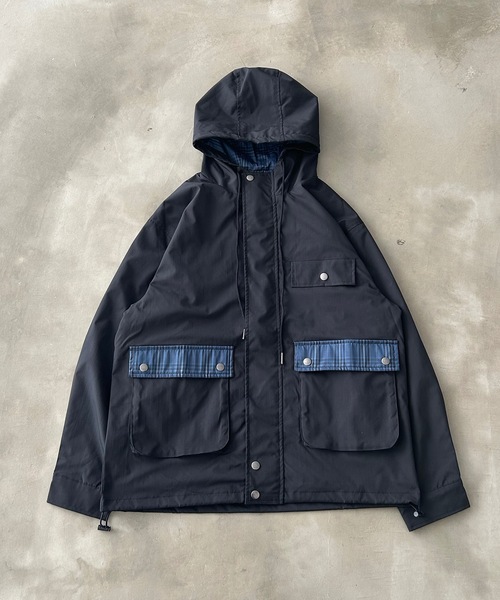 MandO(Auntie Rosa)(エムオー)の「ポイントチェックナイロンフーディジャケット(ブルゾン・メンズ・ネイビー/ブラック・LARGE/MEDIUM/SMALL)」の15枚目の写真