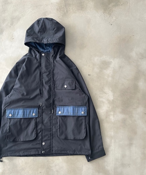 MandO(Auntie Rosa)(エムオー)の「ポイントチェックナイロンフーディジャケット(ブルゾン・メンズ・ネイビー/ブラック・LARGE/MEDIUM/SMALL)」の16枚目の写真