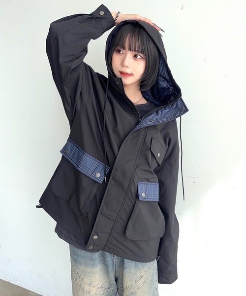 MandO(Auntie Rosa)(エムオー)の「ポイントチェックナイロンフーディジャケット(ブルゾン・メンズ・ネイビー/ブラック・LARGE/MEDIUM/SMALL)」の3枚目の写真