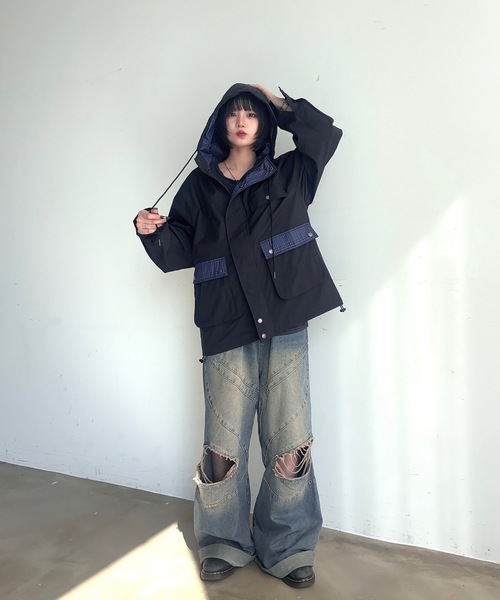 MandO(Auntie Rosa)(エムオー)の「ポイントチェックナイロンフーディジャケット(ブルゾン・メンズ・ネイビー/ブラック・LARGE/MEDIUM/SMALL)」の5枚目の写真