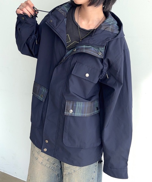 MandO(Auntie Rosa)(エムオー)の「ポイントチェックナイロンフーディジャケット(ブルゾン・メンズ・ネイビー/ブラック・LARGE/MEDIUM/SMALL)」の22枚目の写真