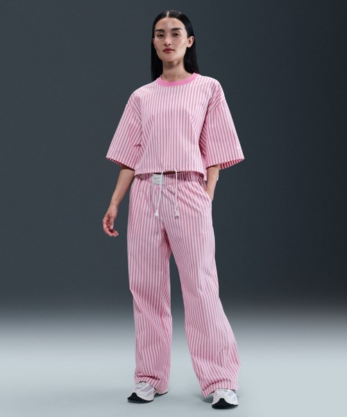 美品　Nike ウィメンズミッドライズストライプパンツ Mサイズ 美品 Nike ウィメンズミッドライズストライプパンツ Mサイズ