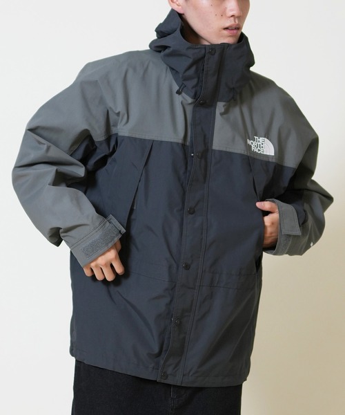THE NORTH FACE(ザノースフェイス)の「THE NORTH FACE/ザ・ノース・フェイス MOUNTAIN LIGHT JK ジャケット 防水 保温 NP62550(マウンテンパーカー・メンズ・グレー/ブラック/ダークベージュ・M/S/XL/L)」の3枚目の写真