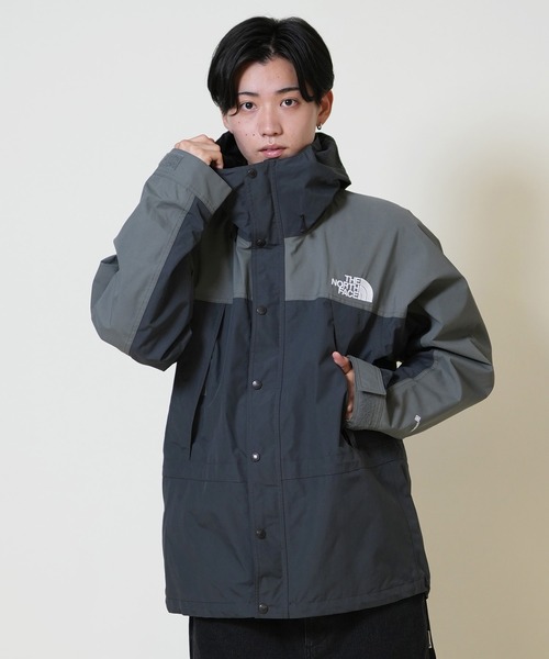 THE NORTH FACE(ザノースフェイス)の「THE NORTH FACE/ザ・ノース・フェイス MOUNTAIN LIGHT JK ジャケット 防水 保温 NP62550(マウンテンパーカー・メンズ・グレー/ブラック/ダークベージュ・M/S/XL/L)」の9枚目の写真