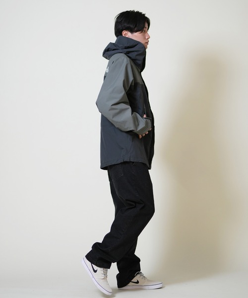 THE NORTH FACE(ザノースフェイス)の「THE NORTH FACE/ザ・ノース・フェイス MOUNTAIN LIGHT JK ジャケット 防水 保温 NP62550(マウンテンパーカー・メンズ・グレー/ブラック/ダークベージュ・M/S/XL/L)」の13枚目の写真