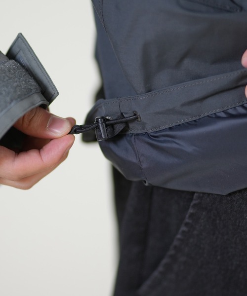 THE NORTH FACE(ザノースフェイス)の「THE NORTH FACE/ザ・ノース・フェイス MOUNTAIN LIGHT JK ジャケット 防水 保温 NP62550(マウンテンパーカー・メンズ・グレー/ブラック/ダークベージュ・M/S/XL/L)」の20枚目の写真