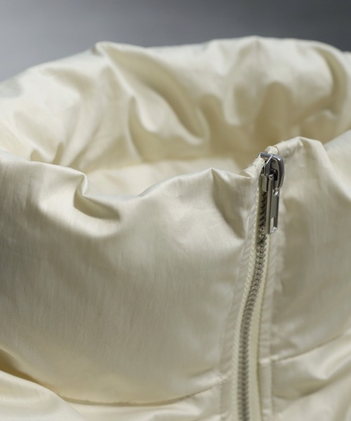 antiqua（アンティカ）の「中綿ベスト（ダウンベスト・レディース・アイボリー/ブラック・ONESIZE）」の10枚目の写真