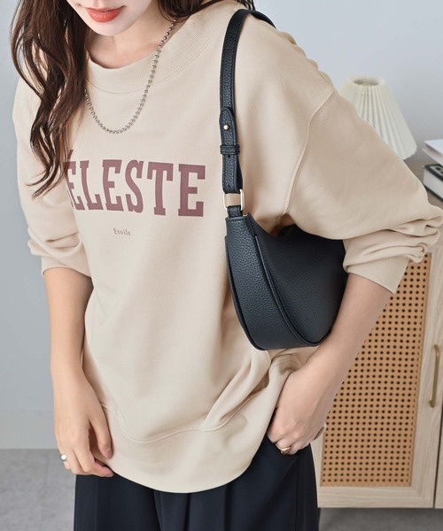 Viola e Viola(ヴィオラエヴィオラ)の「ゆるシルエット裏毛ロゴスウェット(Tシャツ/カットソー・レディース・チャコール/杢グレー/グレイッシュベージュ・LL/L/M)」の17枚目の写真