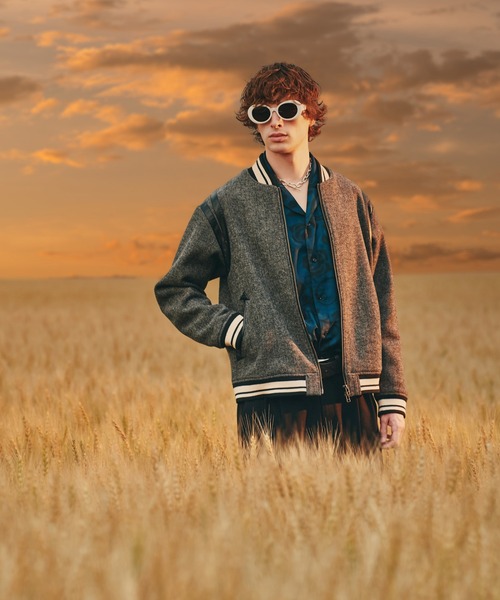 glamb（グラム）の「Bowler Stadium Jumper / ボウラースタジアムジャンパー（スタジャン・メンズ・ブラック/グレー・S/M/L）」の17枚目の写真