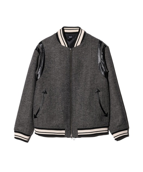 glamb（グラム）の「Bowler Stadium Jumper / ボウラースタジアムジャンパー（スタジャン・メンズ・ブラック/グレー・S/M/L）」の4枚目の写真