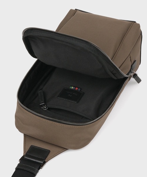 Paul Smith（ポールスミス）の「PS Paul Smith ビジネス ナイロン ボディバッグ【553416 B191B】（ボディバッグ/ウエストポーチ・メンズ・ブラック/ベージュ・FREE）」の13枚目の写真