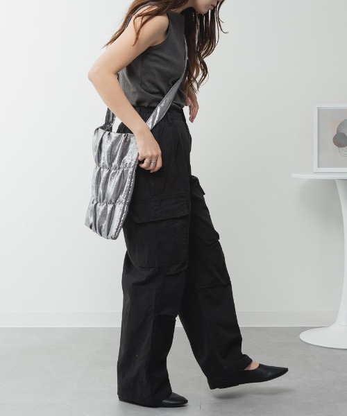 RCD（アールシーディー）の「ツイルワイドカーゴパンツ（カーゴパンツ・レディース・ベージュ/カーキ/ブラック・LL/L/M）」の8枚目の写真