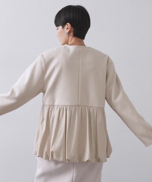 OPAQUE.CLIP(オペークドットクリップ)の「ウールライクペプラムドッキングアウター【洗濯機洗い可】(ノーカラーコート・レディース・ブラック/ブラウン系その他/ライトベージュ・40/38/36)」の21枚目の写真