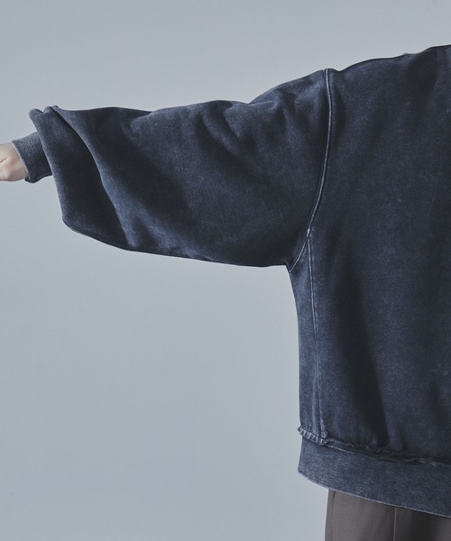 SLICK(スリック)の「【SLICK/スリック】Heavyweight Snow Wash Sweatshirt /スノーウォッシュスウェットプルオーバー / ヘビィーウェイト/セットアップ(スウェット・メンズ・ブラック/ライトグレー・1/2/3)」の11枚目の写真