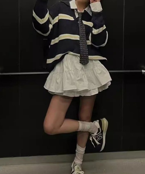LYEON(リヨン)の「襟付きスキッパーネックルーズボーダーニット(ニット/セーター・レディース・オフホワイト・FREE)」の5枚目の写真