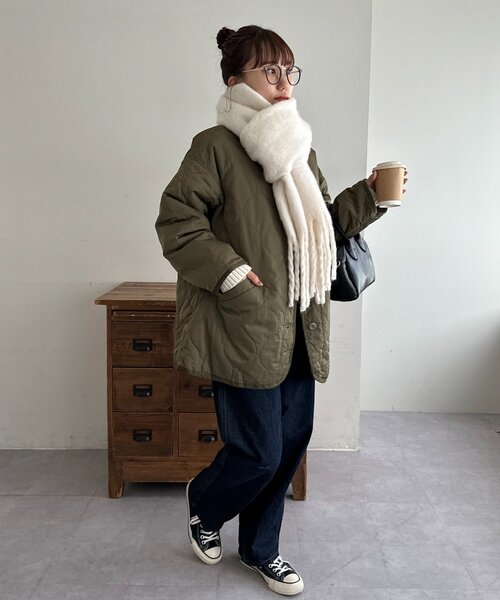 DISCOAT（ディスコート）の「【WEB限定/8色展開】無地マフラー（マフラー・レディース・ブラック/ライトグレー/チャコールグレー/ブルー/アイボリー/モカ/ライトベージュ/ピンクベージュ・FREE）」の15枚目の写真