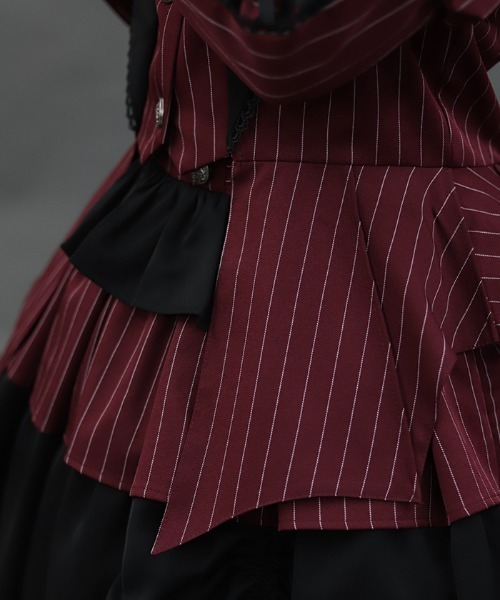 Chalmiere（シャルミエール）の「ストライプレースアップJKT