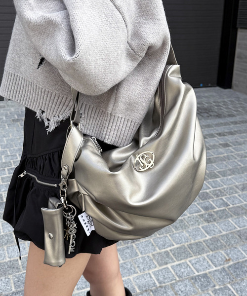 SPIRALGIRL（スパイラルガール）の「【iScreamコラボ】オリジナルロゴプレートショルダーバッグ（ショルダーバッグ・レディース・シルバー・FREE）」の10枚目の写真