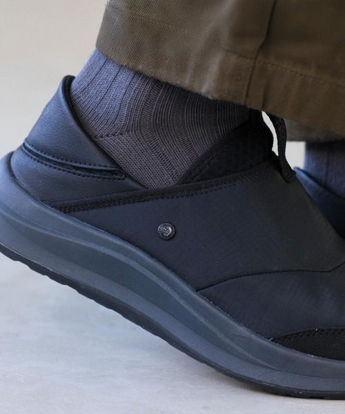 KEEN（キーン）の「WHYSER / ワイザー / メンズ スリッポン スニーカー（スリッポン・メンズ・ブラック・29cm/28.5cm/28cm/27.5cm/27cm/26.5cm/26cm/25.5cm/25cm）」の12枚目の写真