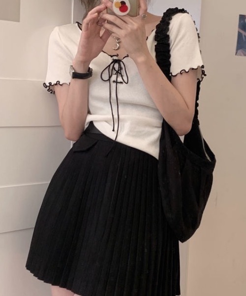 FUNdaysion(ファンデイション)の「配色メロー半袖ニットトップス(Tシャツ/カットソー・レディース・ブラック/ホワイト・M)」の8枚目の写真