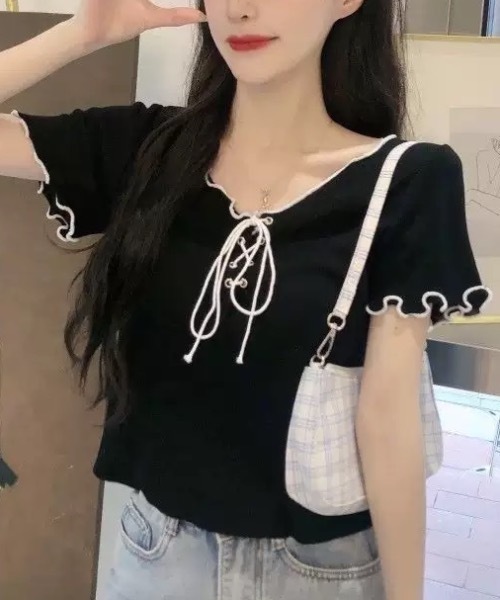 FUNdaysion(ファンデイション)の「配色メロー半袖ニットトップス(Tシャツ/カットソー・レディース・ブラック/ホワイト・M)」の11枚目の写真