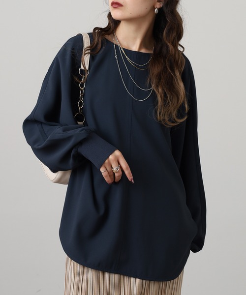 hunch(ハンチ)の「hunch 厚手ジョーゼット ドルマンプルオーバー(シャツ/ブラウス・レディース・ブラック/ブルーグレー/アイボリー・FREE)」の3枚目の写真