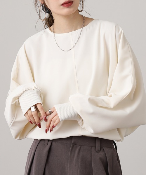 hunch(ハンチ)の「hunch 厚手ジョーゼット ドルマンプルオーバー(シャツ/ブラウス・レディース・ブラック/ブルーグレー/アイボリー・FREE)」の8枚目の写真