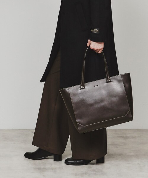 tk.TAKEO KIKUCHI（ティーケータケオキクチ）の「Refined Leather トートバッグ（トートバッグ・メンズ・ブラック/ダークブラウン/ブラック系・00）」の3枚目の写真