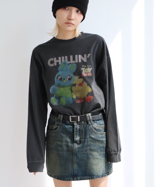 Disney(ディズニー)の「【Disneycollection/ディズニーコレクション】ヴィンテージピグメント加工アソートデザイン ロングスリーブTシャツ(Tシャツ/カットソー・メンズ・ブラック系5/ブラック系6/ブラック系8/ブラック系その他3/ブラック系2/ブラック系その他/ブラック系4/ブラック系その他2/ブラック系7/ブラック系9/ブラック系1/ブラック系3/ブラック系・L/M/XL)」の13枚目の写真