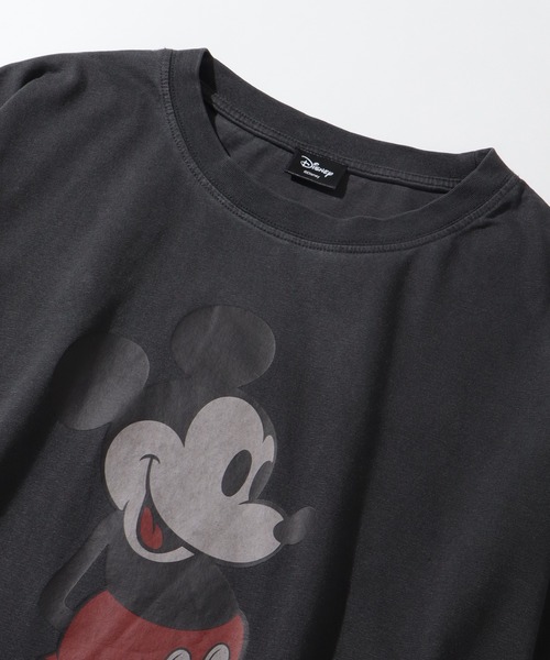 Disney(ディズニー)の「【Disneycollection/ディズニーコレクション】ヴィンテージピグメント加工アソートデザイン ロングスリーブTシャツ(Tシャツ/カットソー・メンズ・ブラック系5/ブラック系6/ブラック系8/ブラック系その他3/ブラック系2/ブラック系その他/ブラック系4/ブラック系その他2/ブラック系7/ブラック系9/ブラック系1/ブラック系3/ブラック系・L/M/XL)」の17枚目の写真