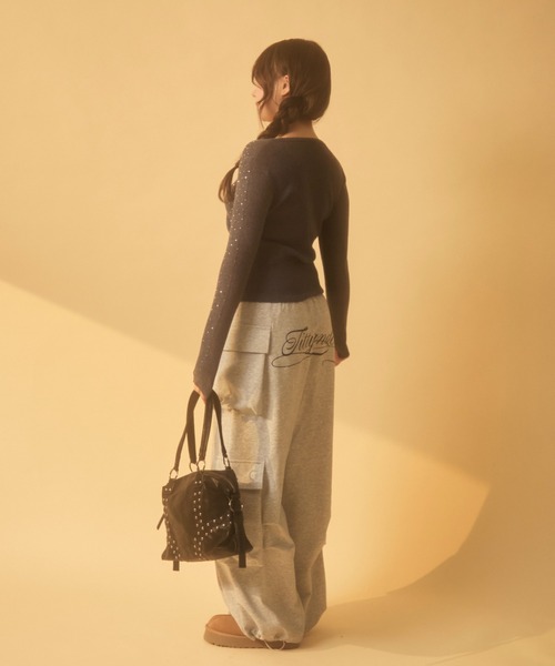 TITTY&CO.（ティティーアンドコー）の「ラインストーンリブロンT（Tシャツ/カットソー・レディース・アイボリー/チャコールグレー/ブラック/ベージュ/ブラウン/グレー・FREE）」の20枚目の写真