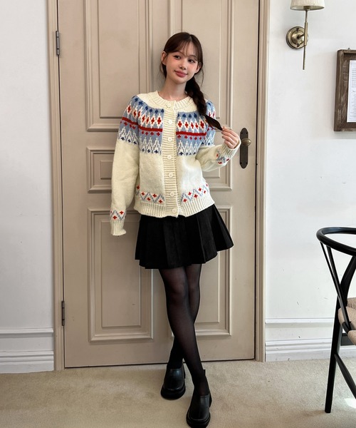 by muni:r（バイ ムニール）の「【着用動画あり・2サイズ・3色展開】コーデュロイプリーツスカート（スカート・レディース・ブラック/ブラウン/アイボリー・SMALL/MEDIUM）」の15枚目の写真