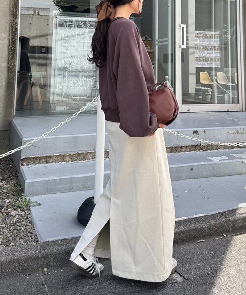 CIAOPANIC TYPY（チャオパニックティピー）の「スウェードタッチ裏毛ロゴ刺繍スウェット（スウェット・レディース・オフホワイト/チャコールグレー/ブラウン/バーガンディー・ONE SIZE）」の12枚目の写真