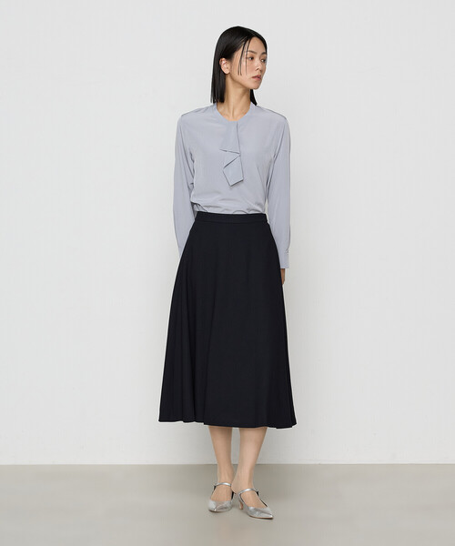 COMME CA(コムサ)の「【セットアップ対応】ウールジョーゼット フレアスカート(スカート・レディース・ダークネイビー・11号/9号)」の2枚目の写真