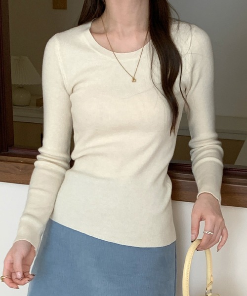 DAY CLOSET（デイ クローゼット）の「ジャストサイズできれいめシルエット。長袖ラウンドネックリブニットトップス レディース（ニット/セーター・レディース・ブラック/ライトベージュ/グレー/ネイビー/ダークグレー/ボルドー/ブラウン/ダークブラウン/アイボリー/ブルー・FREE）」の11枚目の写真