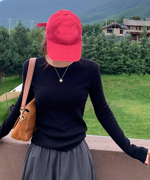 DAY CLOSET（デイ クローゼット）の「ジャストサイズできれいめシルエット。長袖ラウンドネックリブニットトップス レディース（ニット/セーター・レディース・ブラック/ライトベージュ/グレー/ネイビー/ダークグレー/ボルドー/ブラウン/ダークブラウン/アイボリー/ブルー・FREE）」の13枚目の写真