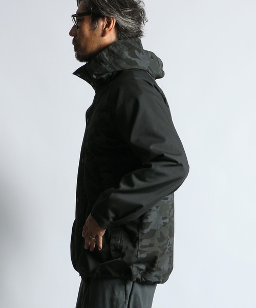 The DUFFER of ST.GEORGE（ザダファーオブセントジョージ）の「【WEB限定アイテム】SOLID/CAMO/CAMO MIX/ MOUNTAIN PARKA：ソリッド/ブラックカモ/カモミックス/ マウンテンパーカー（マウンテンパーカー・メンズ・ブラック/カモフラージュ/スミクロ・X-LARGE/LARGE/MEDIUM）」の10枚目の写真