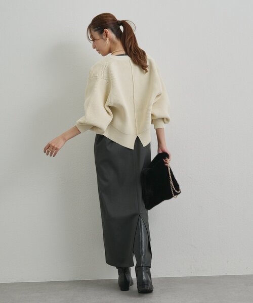 un dix cors（アンディコール）の「《着回し力抜群》深Vネックロングジャンスカ（ジャンパースカート・レディース・ブラウン/ベージュ/チャコールグレー・FREE）」の11枚目の写真