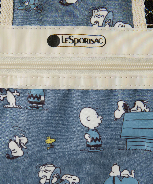 LeSportsac(レスポートサック)の「MINI DUFFEL CROSSBODY ピーナッツハッピーパルズ(ショルダーバッグ・レディース・ブルー・FREE)」の12枚目の写真