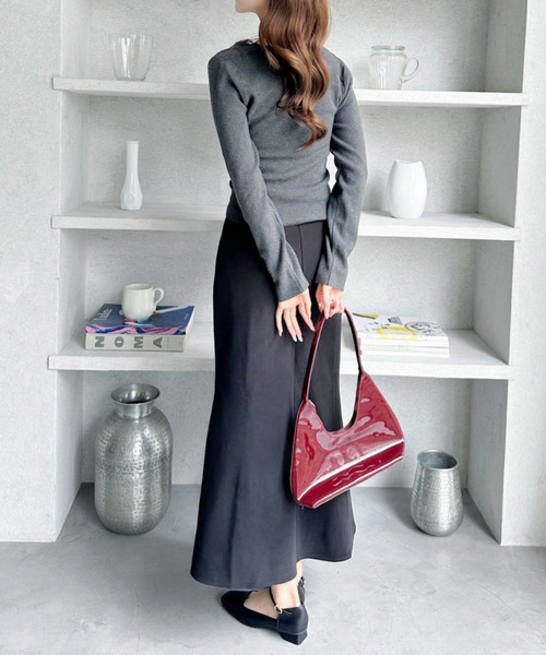 Ada.(エイダ)の「カシュクール レース Vネック リブニット トップス(ニット/セーター・レディース・ブラック/オフホワイト/グレー・FREE)」の16枚目の写真