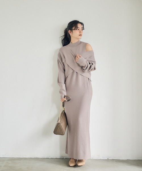 12Twelve Agenda(トゥエルブ アジェンダ)の「前後2wayカーディガン×ノースリーブワンピースセット(ワンピース・レディース・グレイッシュベージュ/ブラック/ブルー・M)」の5枚目の写真