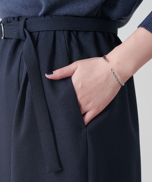 COLLAGE GALLARDAGALANTE（コラージュガリャルダガランテ）の「ウールライクベルテッドスカート/セットアップ可/セレモニー対応（スカート・レディース・ネイビー/ベージュ・0/1）」の4枚目の写真