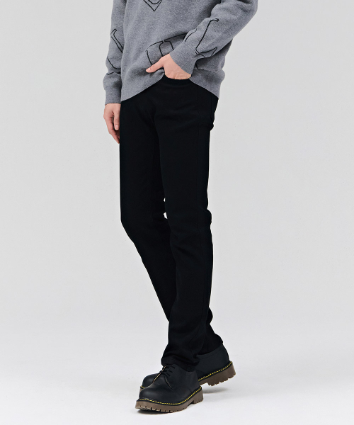 CHASECULT(チェイスカルト)の「男性ボンディングブラックヒドゥンバンディングスリムデニムパンツ-ブラック(デニムパンツ・メンズ・ブラック・86/70/76/92/82)」の2枚目の写真