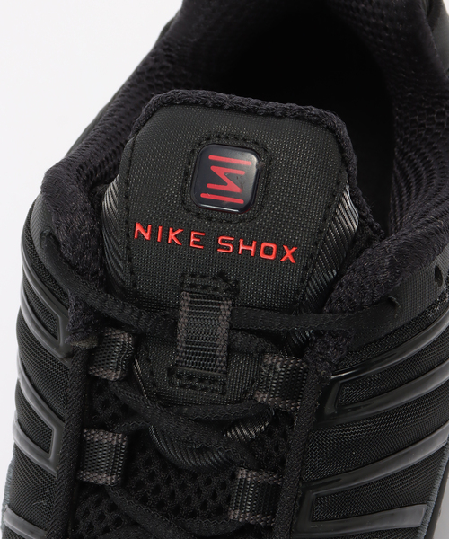 NIKE(ナイキ)の「NIKE/ ナイキ SHOX TL / AR3566(スニーカー・レディース・ブラック/ホワイト系その他・24cm/23.5cm/24.5cm)」の4枚目の写真