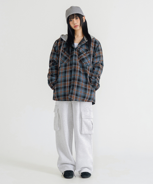 LEMAIN SECOND（リメインセカンド）の「ONE-TUCK WIDE CARGO SWEAT PANTS [WHITE MELANGE] - FLEECE ver（スウェットパンツ・レディース・その他・MEDIUM/LARGE/X-LARGE/SMALL）」の3枚目の写真