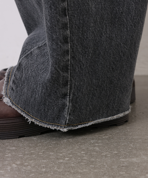 JOURNAL STANDARD LUXE（ジャーナルスタンダード　ラックス）の「13OZデニム スウィッチパンツ（BLK）（デニムパンツ・レディース・ブラック・SMALL/MEDIUM）」の8枚目の写真